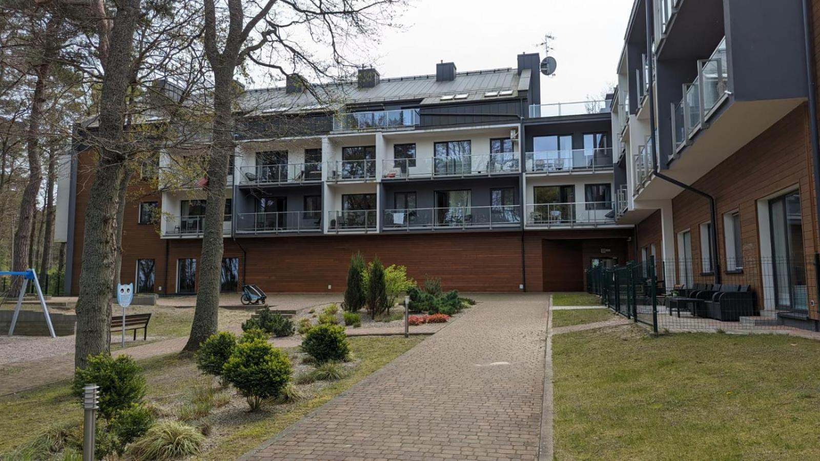 Dwie Sosny I Swierk Ustronie Morskie Bagian luar foto